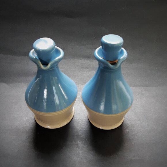 Buchan Pottery Portobello Scotland Oil and Vinegar Cruets Set - Picture 4 of 9